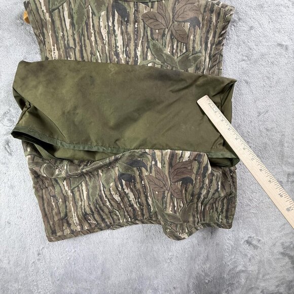 Vintage Realtree Camo Hunting Vest Mens Medium Made USA Utility Game Bag Pockets - Picture 6 of 15